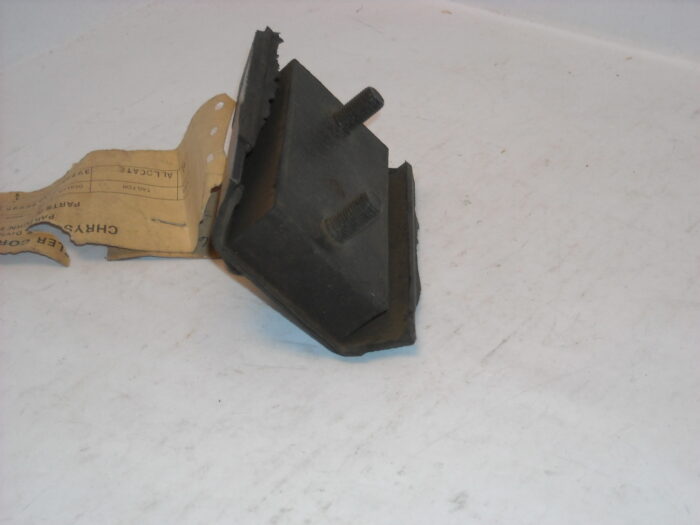 1957 1958 Plymouth, Dodge V-8 / V8 Motor Mount 1675995 - Image 4