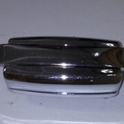 1960 1961 Plymouth Valiant, Dodge Lancer Station Wagon Rear Outside Tailgate Window Crank Handle Assembly 1961314 - Image 3