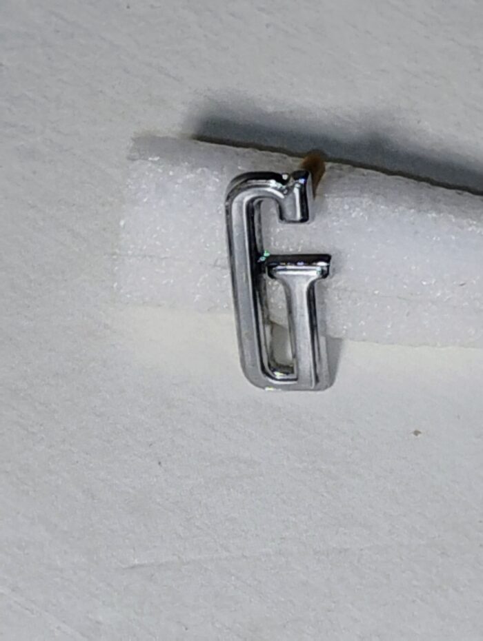 1970 1971 1972 1973 1974 Dodge Challenger, 1967 Coronet, Front Hood, Letter "G" Nameplate 2579657 - Image 3