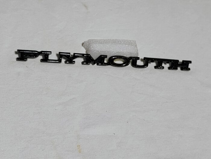 1968 69 1970 Plymouth Road Runner, GTX, Satellite, 1968 69 Barracuda, 68-72 Valiant, 68-71 Fury, Hood Emblem / Nameplate 3613880 (Copy)