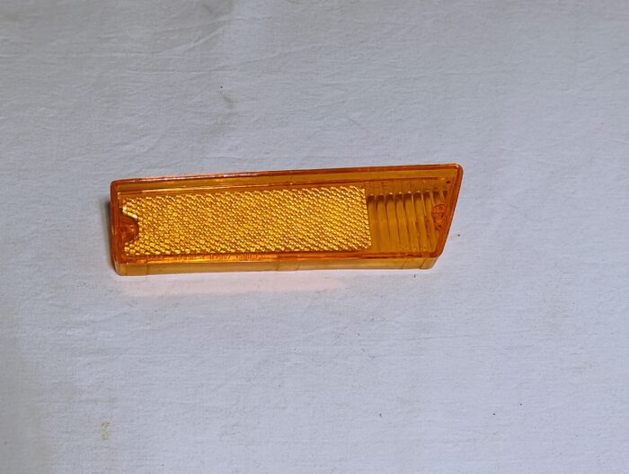 1970 Dodge Charger, Left Front Side Marker Lamp / Light Lens Amber 3420793 - Image 4