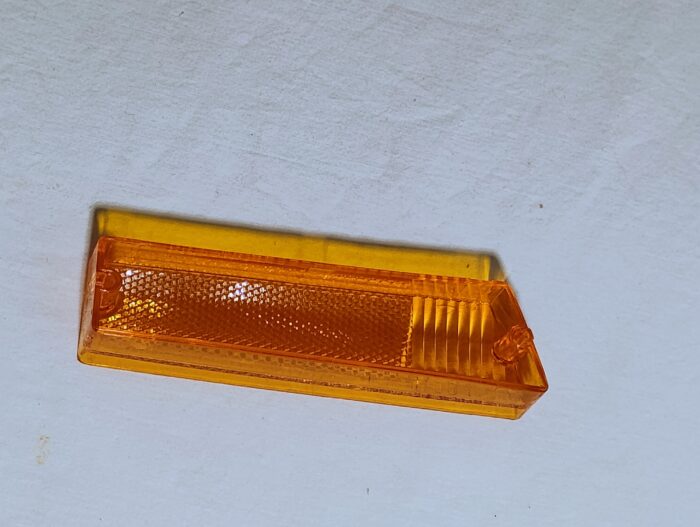 1970 Dodge Charger, Left Front Side Marker Lamp / Light Lens Amber 3420793 - Image 5