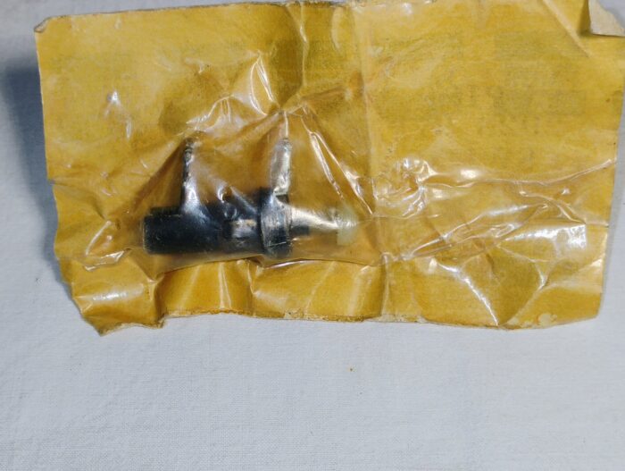 1969 1970 1971 1972 1973 1974 Fury, Monaco, Polara, 1973 1974 Charger, Challenger, Cuda, Dart, Duster, GTX, Road Runner, Brake Light / Lamp, Switch 2926275