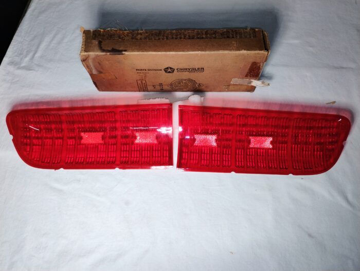 1965 Chrysler 300, 300L, Newport, Rear Tail Lamp / Light Lenses 2525502, 2525503