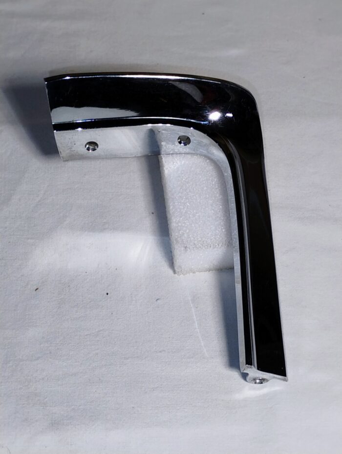 1966 Chrysler Newport, New Yorker, Right Rear, Quarter Panel Corner Trim Molding 2602398 - Image 4