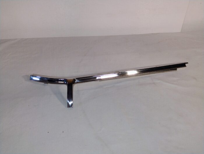 1965 Dodge Dart, Left Roof Side Drip Molding 2584435 - Image 4