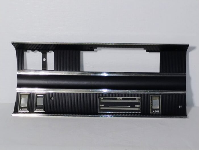 1968 Dodge Monaco, Dash, Radio / Heater Control, Face Plate / Bezel 2864730 - Image 5