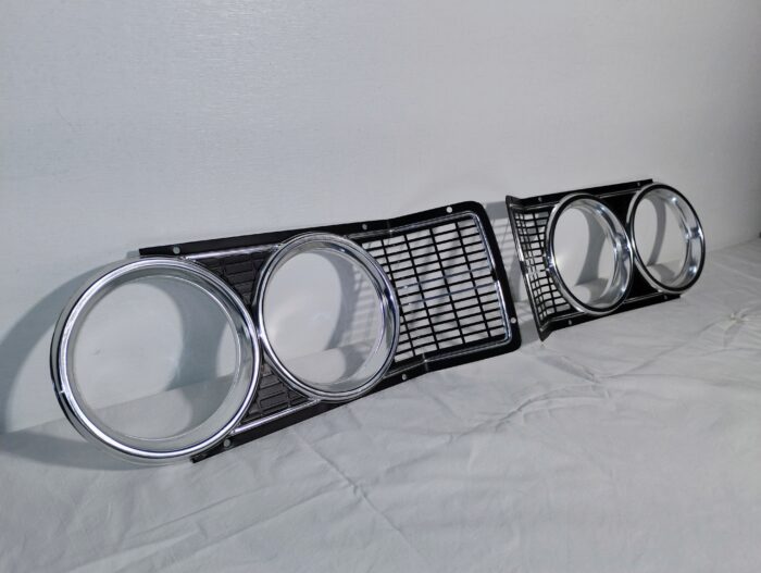 1966 Dodge Coronet, Front Headlamp / Light, Bezels / Trim Moldings 2578454, 2578455 - Image 5