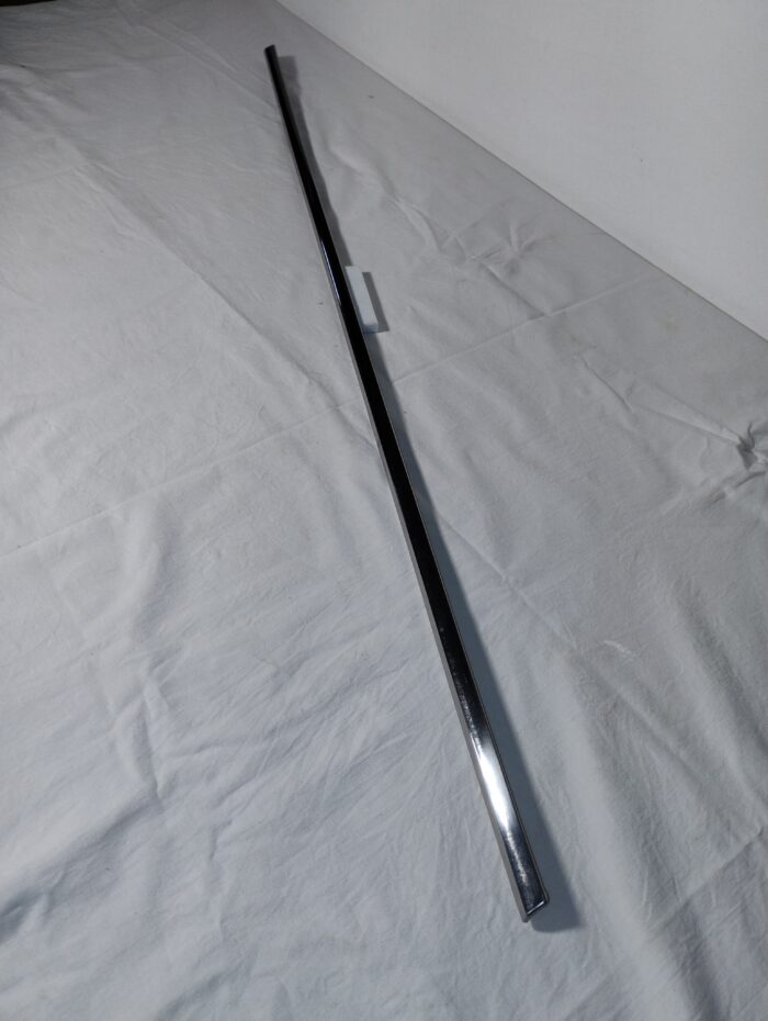 1970 1971 1972 Plymouth Duster, Dodge Dart, Demon, Left Door, Belt Molding / Trim 3444409 - Image 4