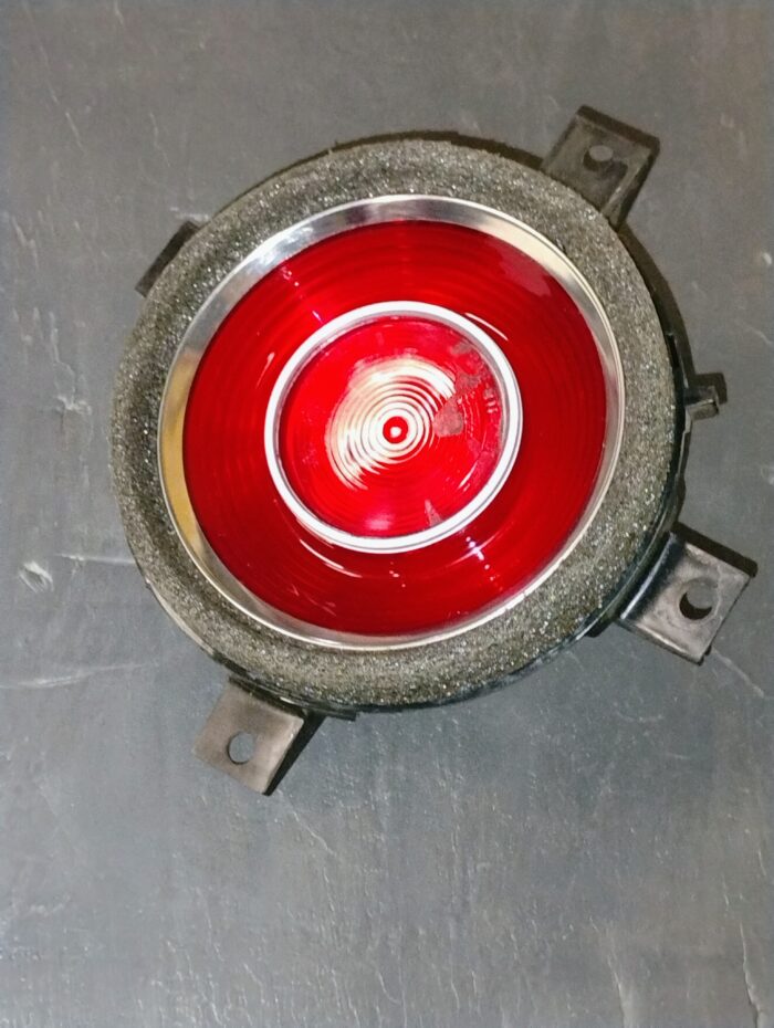 1972 1973 1974 Plymouth Cuda, E-Body, Rear Outer Tail Lamp / Light, Lens Assembly 3587270 - Image 4