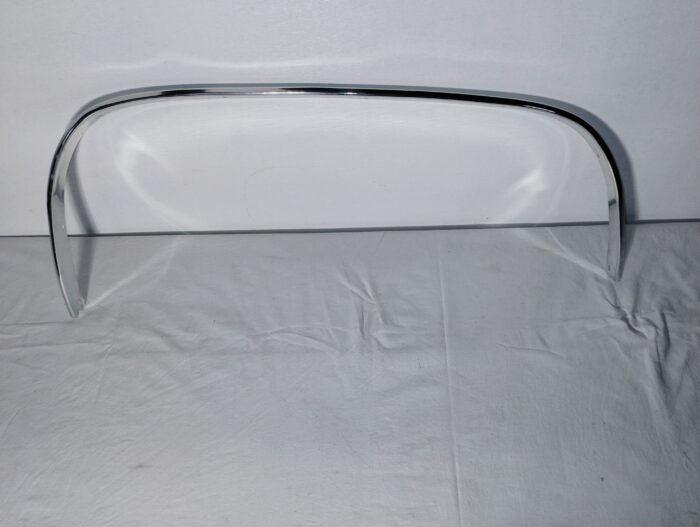 1969 Plymouth Valiant Signet, Left Rear, Wheel Lip, Trim Molding 2933549 - Image 3