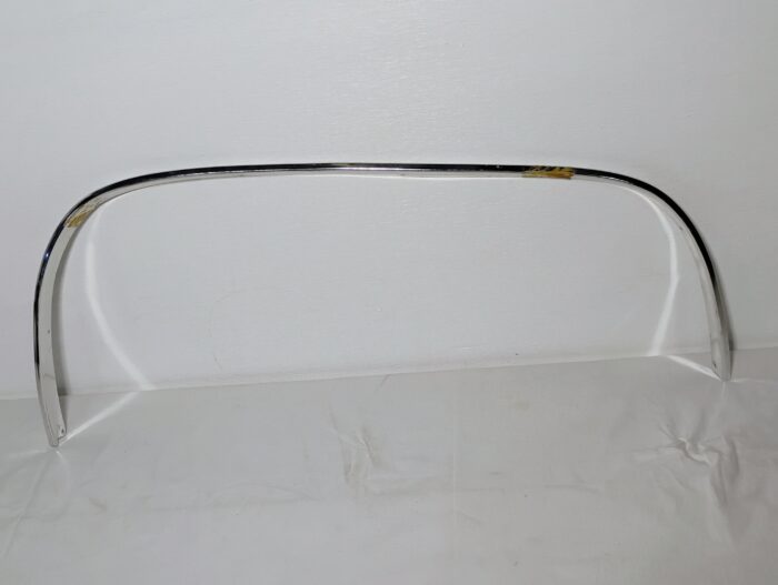 1969 1970 Plymouth Valiant Signet, Left Rear, Wheel Lip, Trim Molding 2933549, S/A 2901843