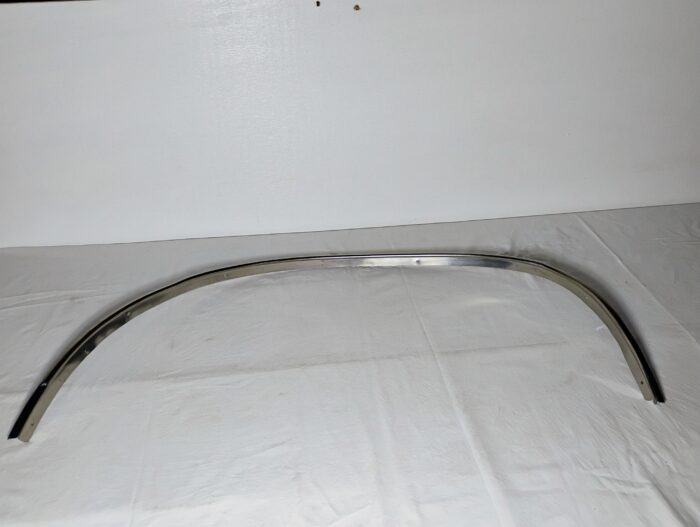 1969 Chrysler New Yorker, Right Front, Wheel Lip, Trim Molding 2901484 - Image 9