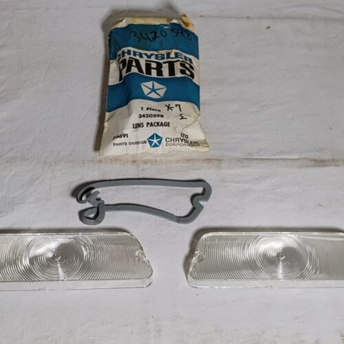 1970 1971 Dodge Truck, Front Turn Signal / Parking Lamp / Light Lenses 3420598