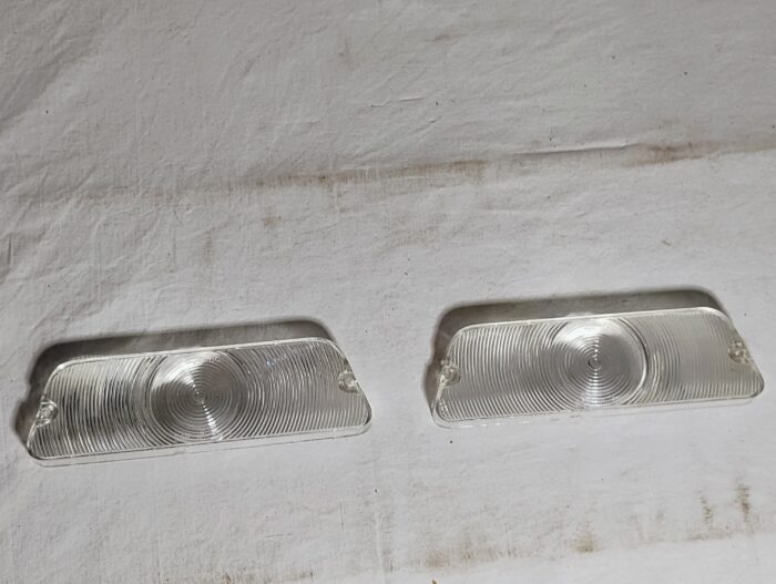 1970 1971 Dodge Truck, Front Turn Signal / Parking Lamp / Light Lenses 3420598 - Image 3