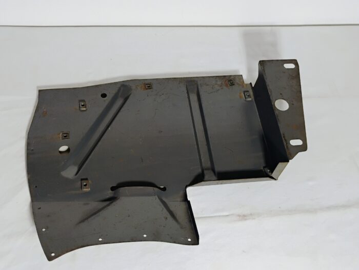 1970 Dodge Coronet 500, Coronet R/T, Super Bee, B-Body, Right Front, Headlamp / Light Splash Shield 2998484 - Image 6