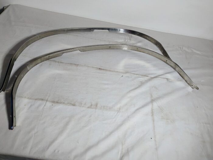 1968 1969 1970 Dodge Charger, B-Body, Front Wheel Lip, Moldings 3004370, 3004371 - Image 5