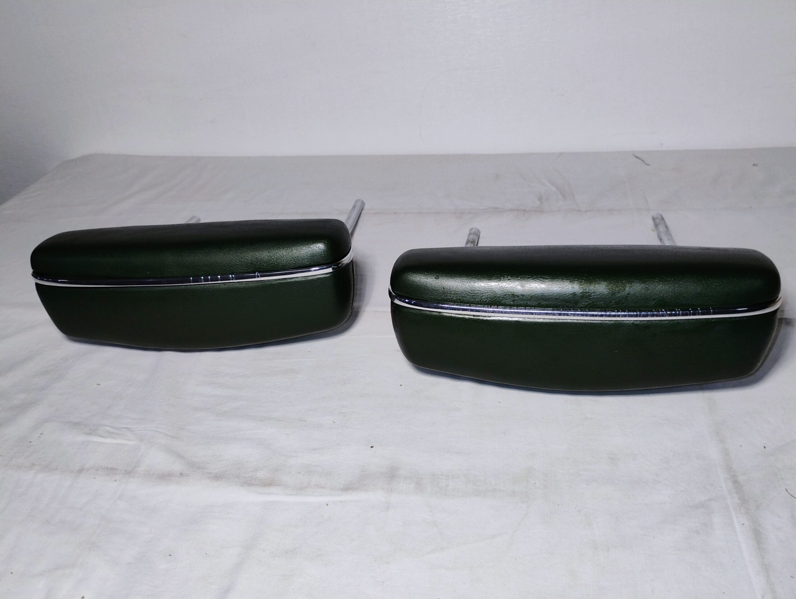 1969 Charger, Coronet R/T, Coronet 500, Daytona, GTX, Road Runner, Super Bee, Headrest Assemblies 2791FF8 - Image 8