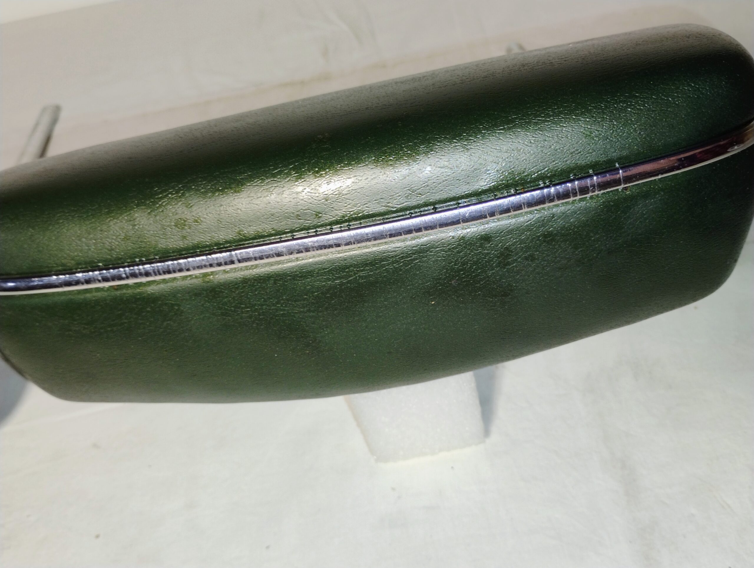 1969 Charger, Coronet R/T, Coronet 500, Daytona, GTX, Road Runner, Super Bee, Headrest Assemblies 2791FF8 - Image 10