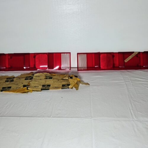 1971 Dodge Charger R/T, Charger 500, 1972 Charger Rally, Rear Taillamp / Light, Lenses 3514358, 3514359